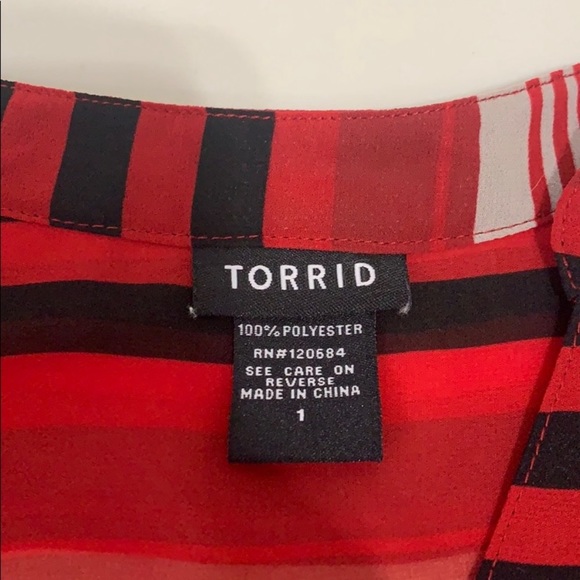 Torrid red black striped V neck tunic never worn - Picture 5 of 6